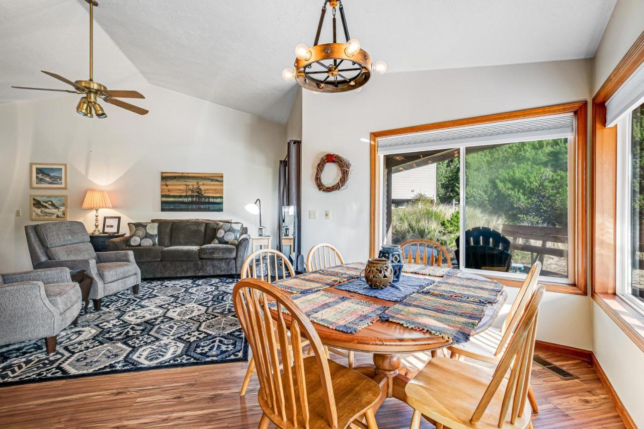 Three Capes Cottage Pacific City Eksteriør billede
